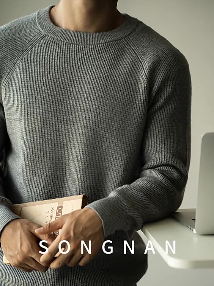 heavy-knit crew neck sweater